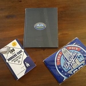 Dodger fan set